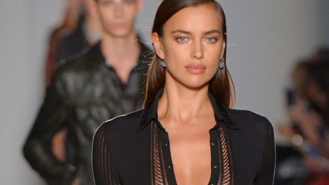 İrina Şeyk şouya anası ilə birlikdə qatıldı - foto