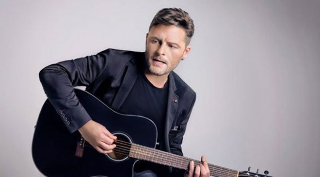 Türkiyəli müğənni ata oldu