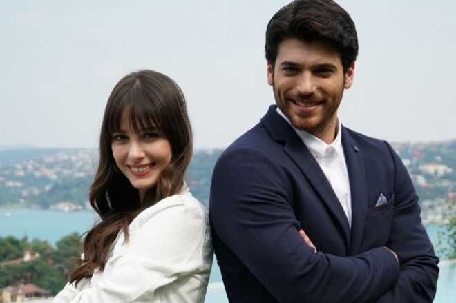 “Dolunay”da evlilik təklifi