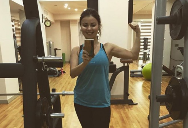 Sevda əzələsini nümayiş etdirdi - foto&nbsp;