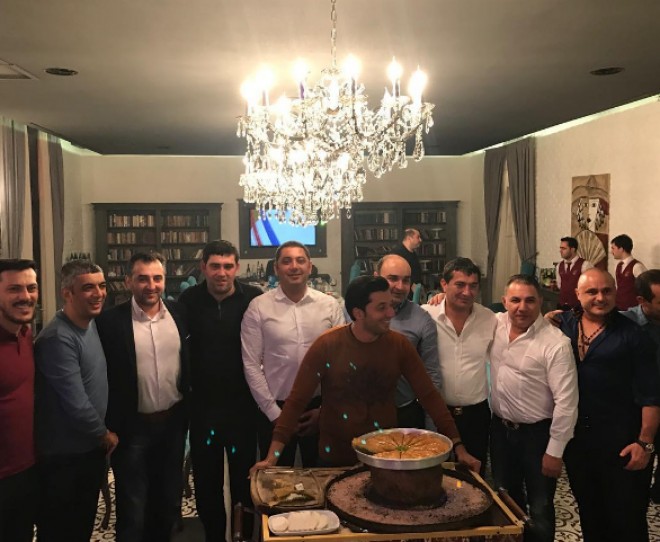 Özünə üç gün ad günü keçirən Xəyyamın əyləncəli anları - foto