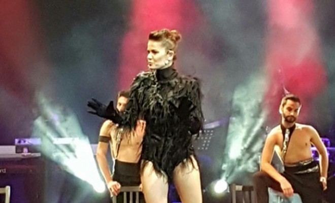 Burcu Biricik təəccübləndirdi