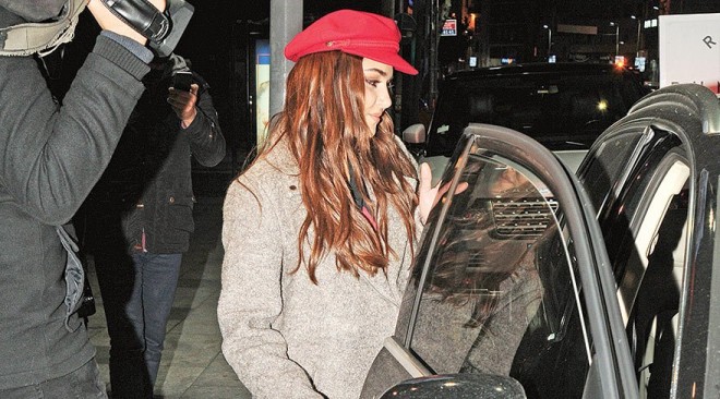 Aktrisa sualları cavabsız qoydu