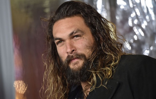 Ceyson Mamoa əzələlərini göstərdi - foto