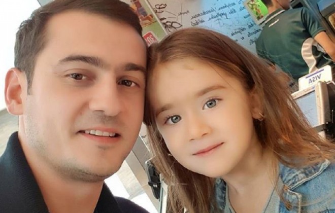 Emilin qızı atasının yolunu gedəcək - video