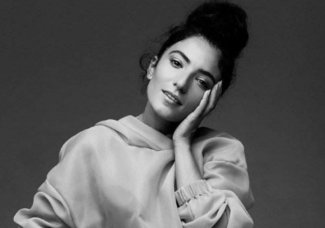 Dilarə Kazımova idman edərkən - foto