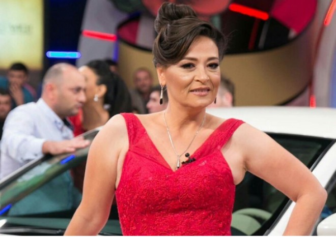 Mehriban Xanlarova nəvələri ilə - foto