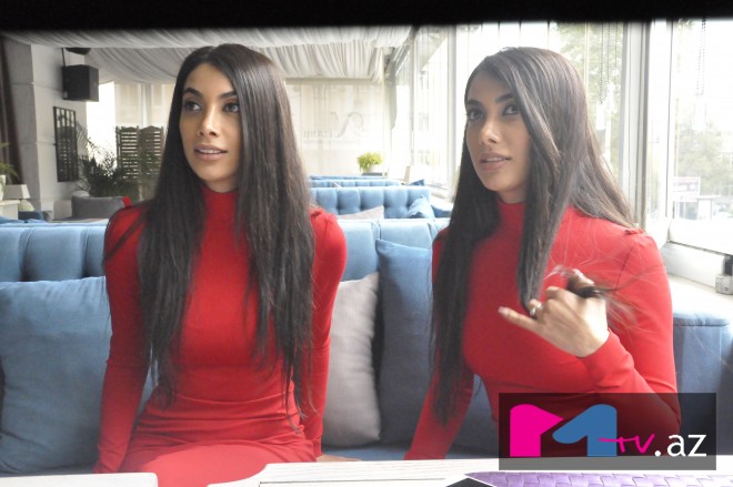 Bir yaş böyüyən Əkiz Bacılar MUZ TV Azərbaycan-a danışdılar