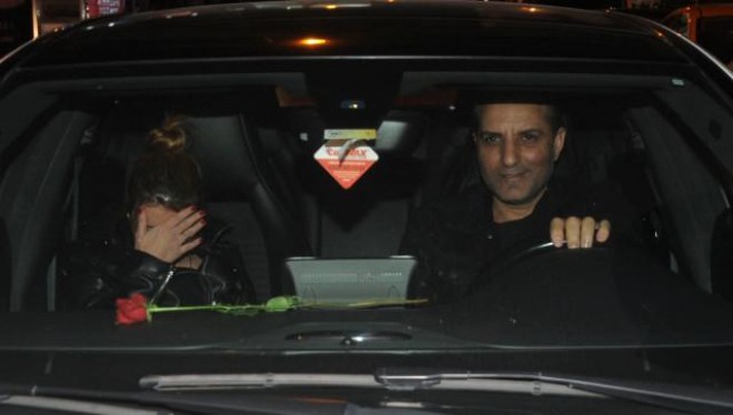 Rafet El Roman&nbsp; yeni sevgilisi ilə paparatsilərə tuş gəlib