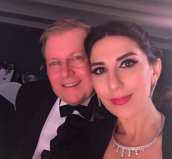 Fidan Hacıyevanın ingilis əri ilə “selfi”si - foto 