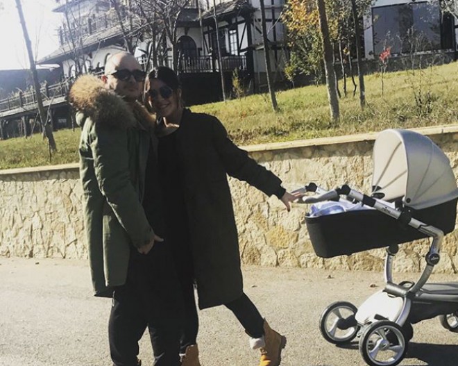 Miri Yusif ailəsi ilə Şamaxıda - foto