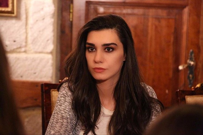 Aktrisanın fotoşoplu şəkli