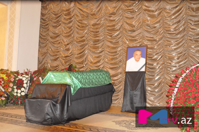 O, böyük dövr üçün epoxa demək idi - Rafiq Hüseynov ilə vida mərasimi – foto 