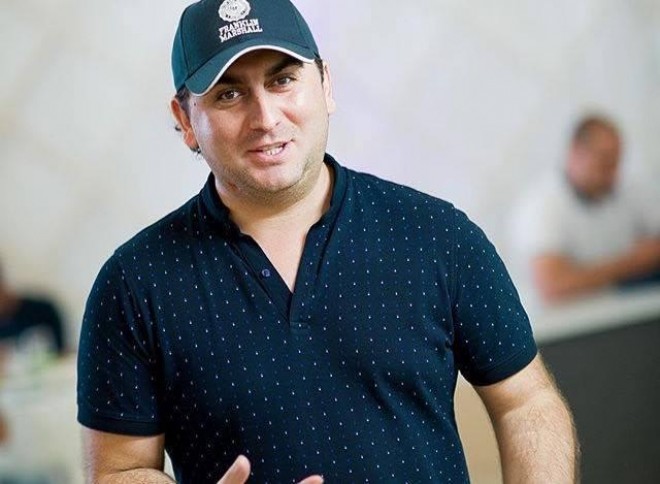 ​Tolikdən türk müğənnilər barədə qalmaqallı açıqlama 