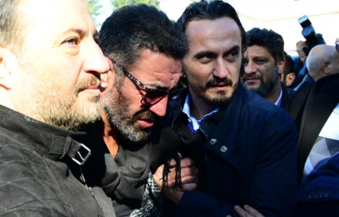 Hakan üçün çətin anlar