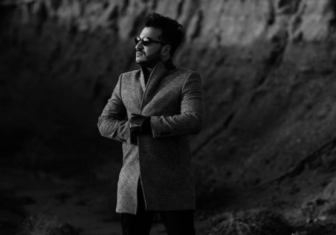 Elvin yuxusuzluqdan şikayətləndi