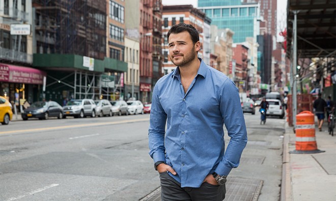 Eminə atasından hədiyyə - video