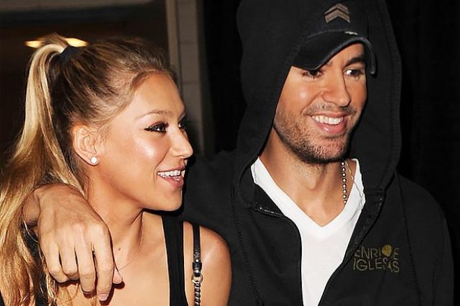 Enrikenin əkizləri doğulub