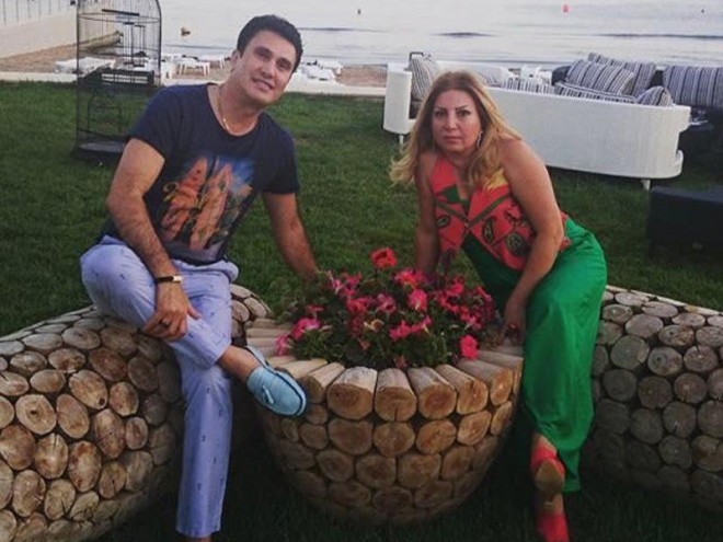 Həyat yoldaşına həddindən artıq güvənən müğənni ailə sirrini MUZ TV Azərbaycan-a açdı - məxsusi