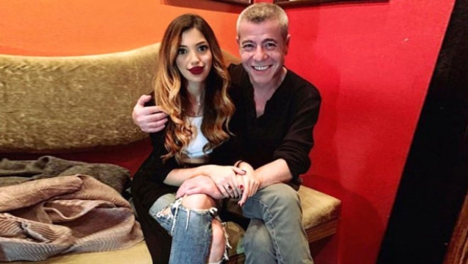 Özündən 31 yaş kiçik sevgilisinin doğumuna şahidlik edib -&nbsp;video