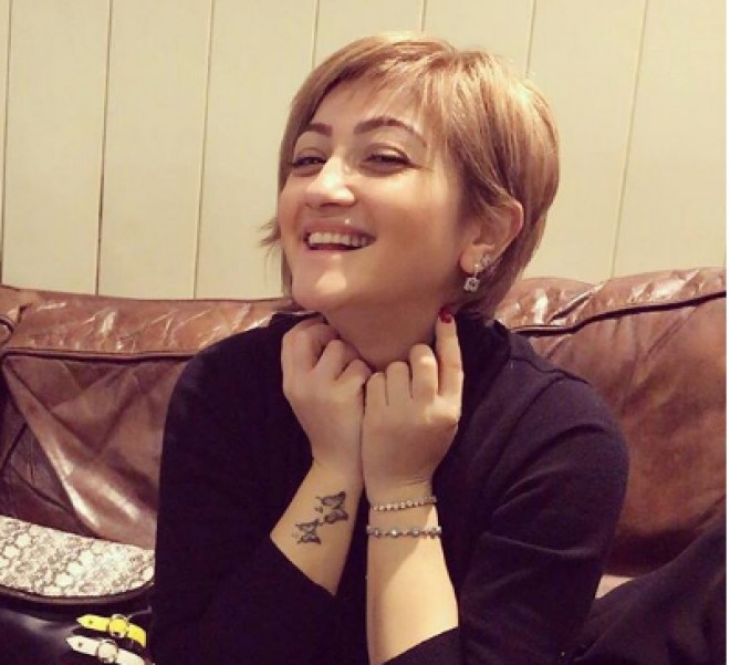 Zümrüd imicini dəyişib – foto