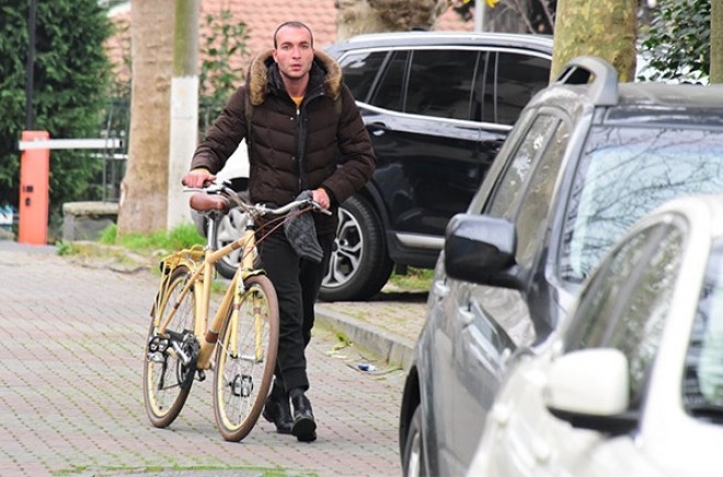 Aktyorun velosipedinin qiyməti təəccüb doğurdu