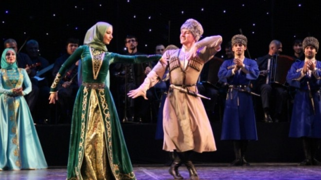 Çeçenistanın rəqs ansamblı Bakıya gələcək