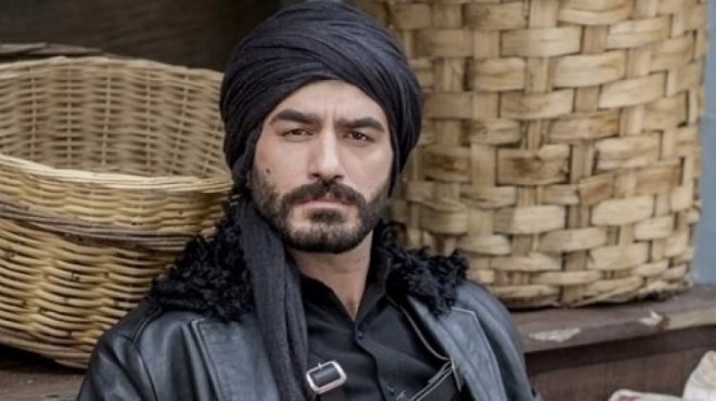 Aktyor polisdən borc alıb