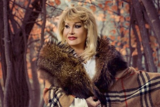 Xalq Artistinin yeni fotosu