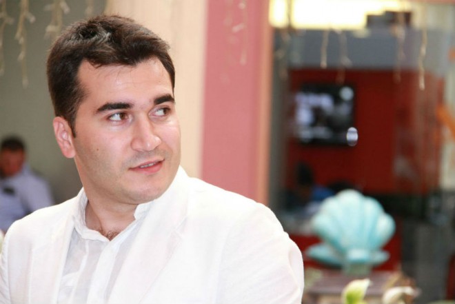 Elvin Abdullayev lazım gəldikdə göz yaşı da tökür - məharət