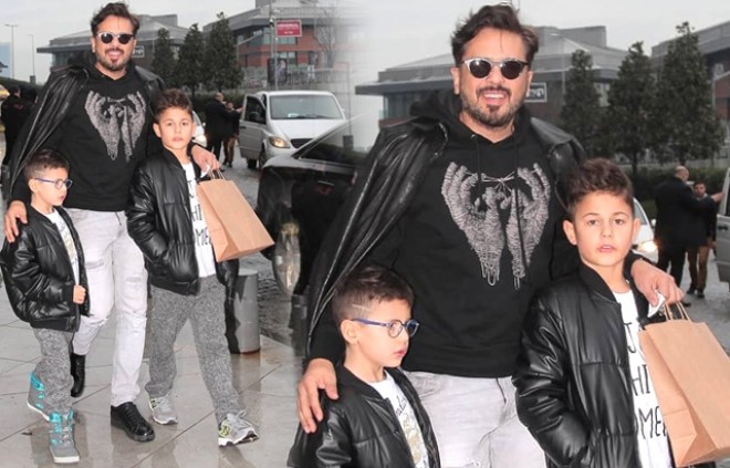 Türk müğənni oğulları ilə görüntüləndi