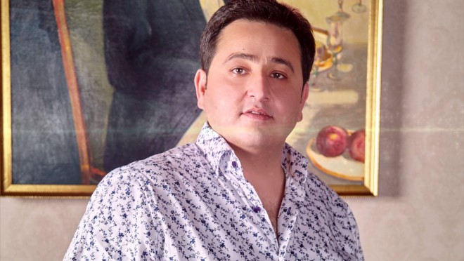 “Saymamazlıqdan zəngə cavab verməmək olmaz” - Elçin Hüseynov bəzi həmkarlarından gileyləndi