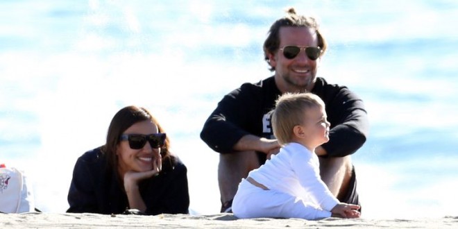 Bredli Kuper qızı və sevgilisi ilə tətildə - foto