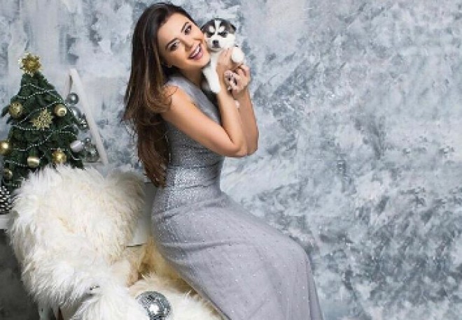 Oksana yeni imicdə - fotosessiya