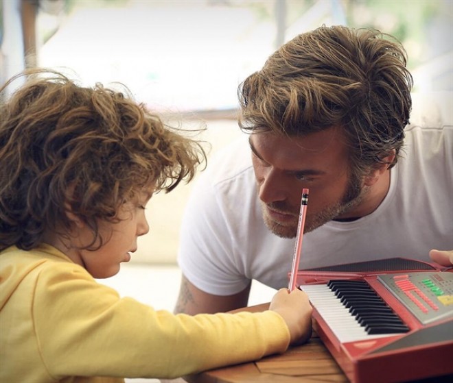 Kıvanç Tatlıtuğ rekorda imza atıb