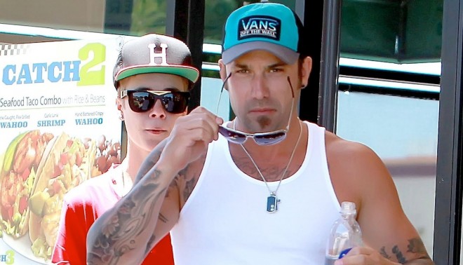 Castin Bieberin atasının toyu olub - foto