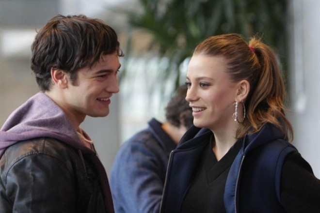 Çağatay keçmiş sevgilisinin şəklini bəyəndi