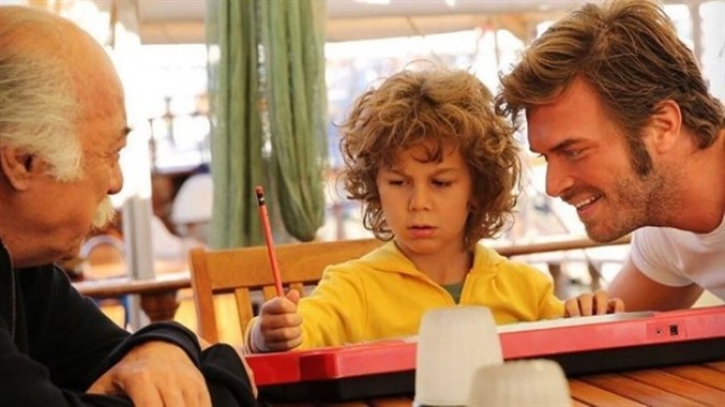 Kıvanç Tatlıtuğ rekorda imza atıb