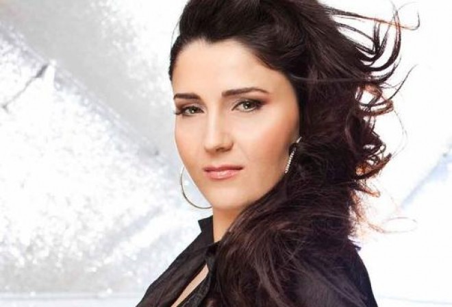 İlhaməyə “Sevgililər günü” şokolad verdilər