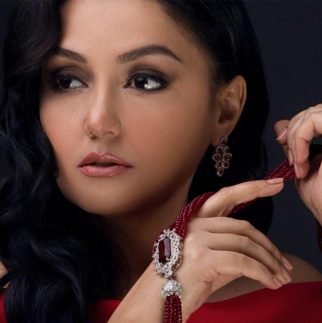 “Vicdan Haqqı”nın aktrisasından yeni fotosessiya