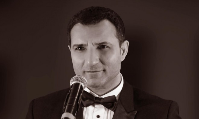 Türkiyəli müğənnidən “Sevgililər“ə hədiyyə