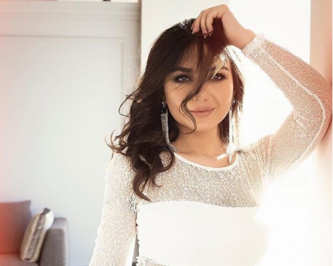 Güneldən “sevgilisi olmayan” xanımlara sürpriz