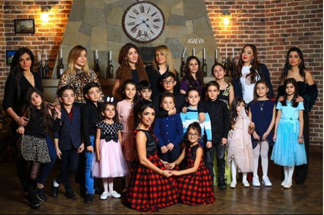 Renka qızına ad günü keçirdi – foto