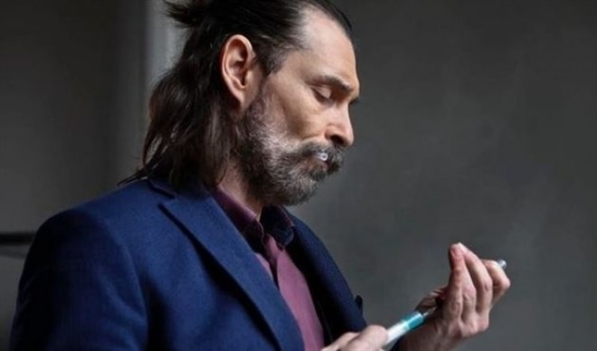 Aktyor yenidən efirə qayıdır