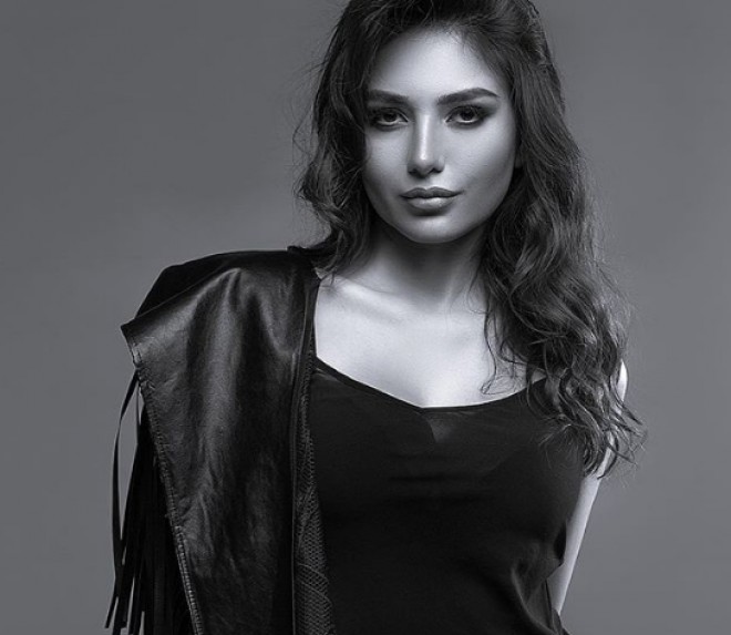 Güneldən ağ-qara fotosessiya