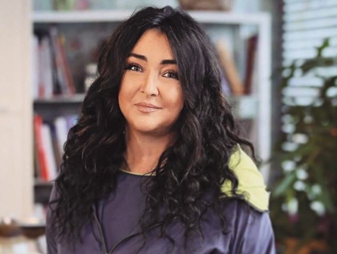 Lolita təqaüdə çıxır