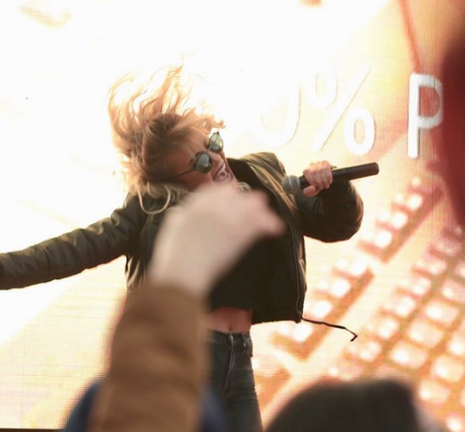 Səidənin şıltaq rəqsi diqqət çəkdi - foto