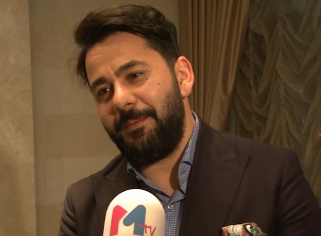 Samir Piriyev arxı tullanıb sonra hop demək istəyir: "Mahnıma hələ ad qoymamışam"