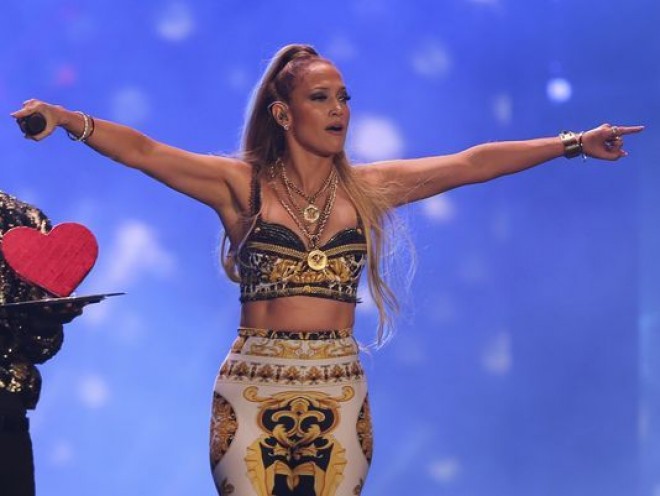Cennifer Lopez konsertlərini davam edir - foto