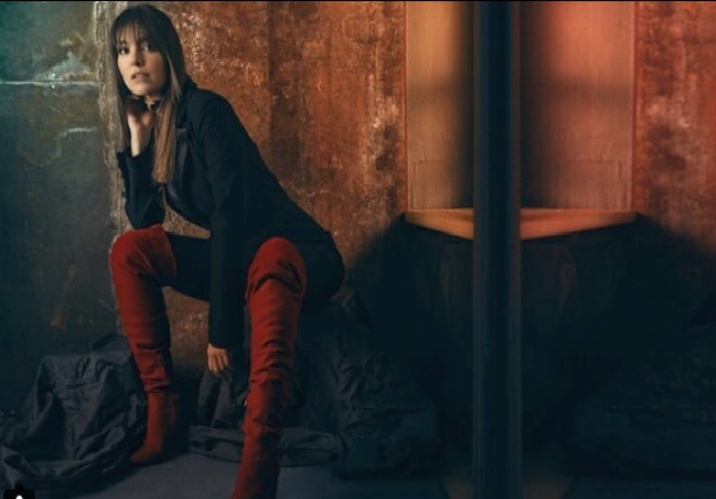 Aslı Enverin yeni fotosessiyası